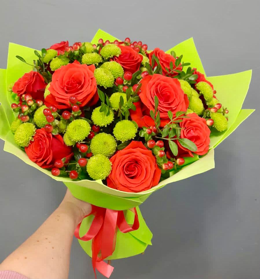 Букет цветов из: Хризантемы и Розы в Викулово