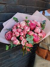 Букет розы в пальмах в Викулово Букет цветов из: Розы в Викулово