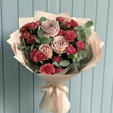 Букет цветов из:  Гвоздики и Розы в Викулово