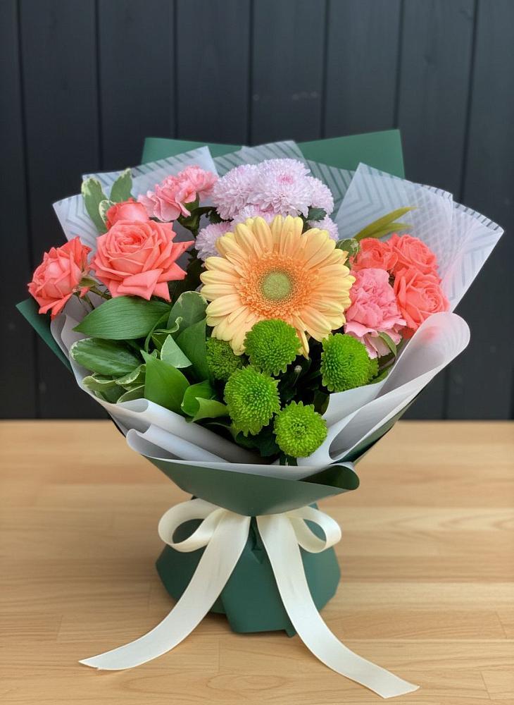 Букет цветов из: Гвоздики, Розы, Герберы и Хризантемы в Викулово